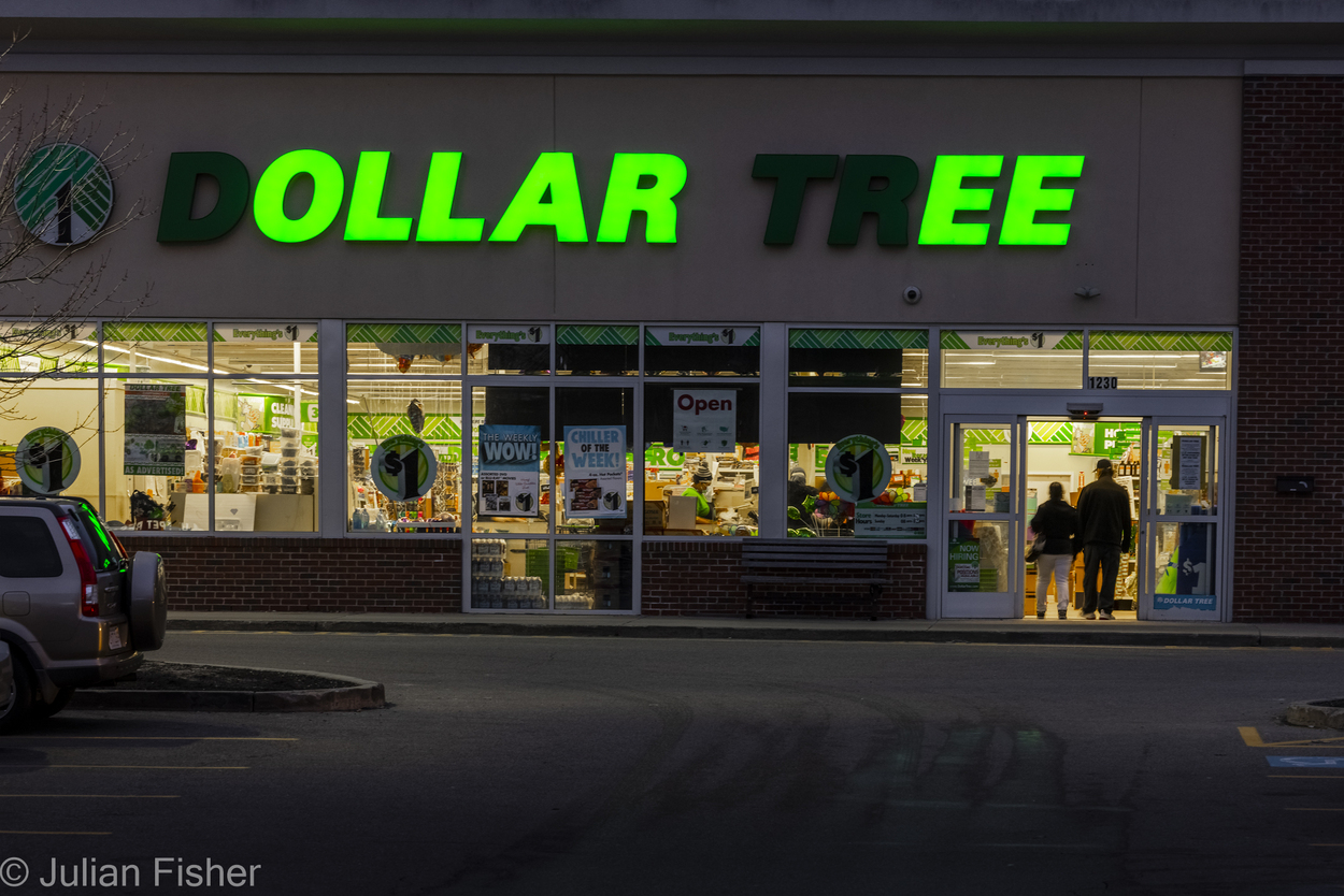 dollar tree store with letters unlit in sign